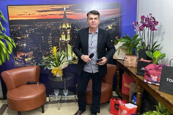 Patos Hoje vai mostrar tudo ao vivo e ainda distribuir muitos brindes; veja