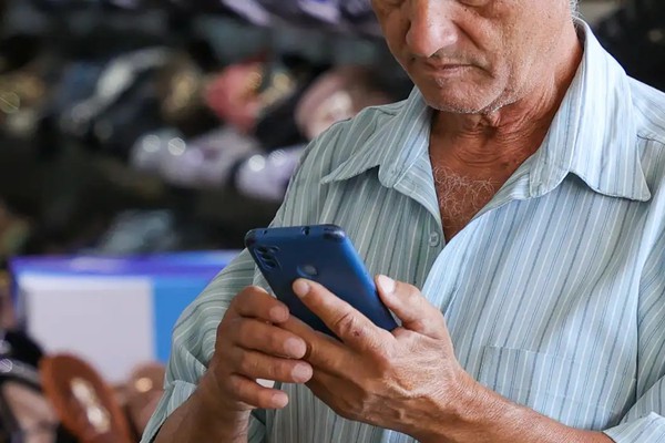 Famílias brasileiras perderam R$ 62,5 bilhões para bets em 2025