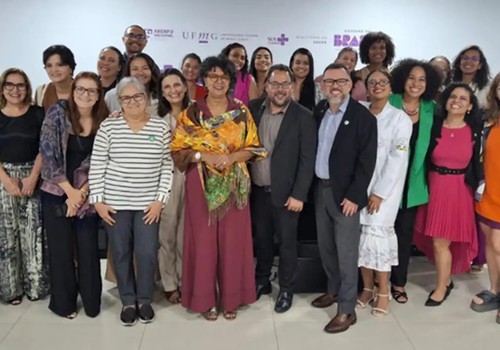 Governo reforça SUS com 760 profissionais em enfermagem obstetrícia