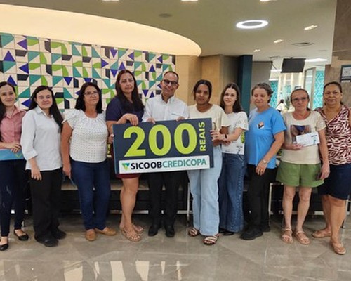 Sicoob Credicopa entrega prêmios sorteados pelo Patos Hoje durante a Fenapraça e Fenamilho