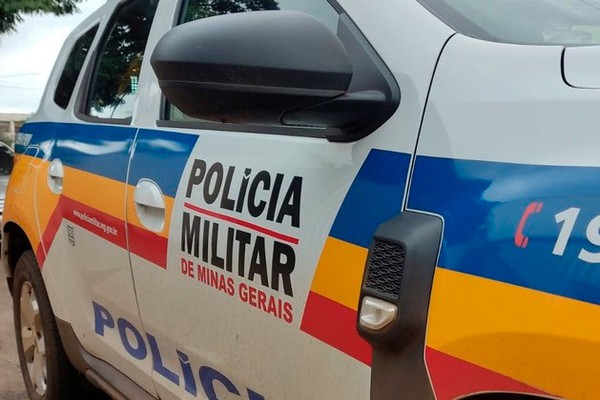 Mulher é presa em frente à Santa Casa logo após ser socorrida em Patos de Minas