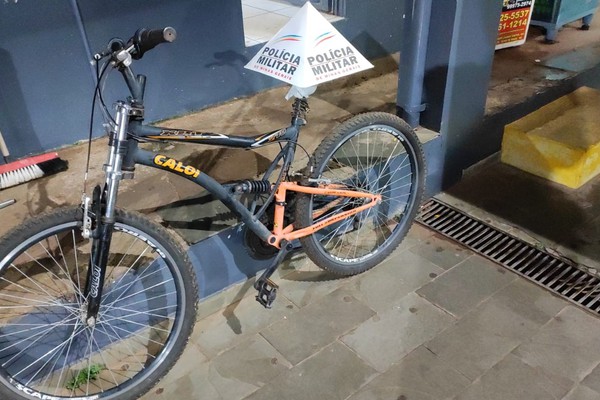 Homem com 21 passagens e que havia deixado o presídio ontem é preso por furto de bicicleta