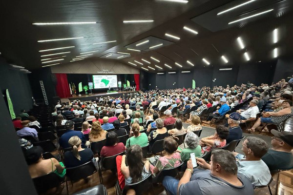 Mais de 18 mil associados participam das Assembleias 2026 da Sicredi Rota das Terras