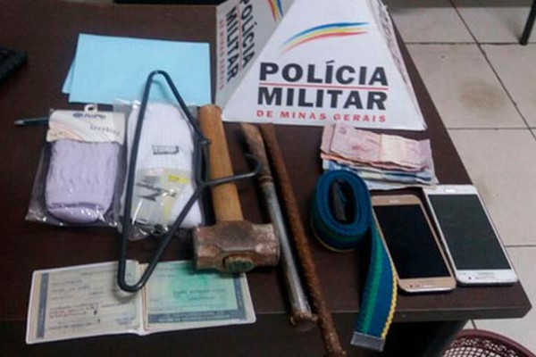 Cinco pessoas são presas suspeitas de cometerem furto a loja de roupas no centro de Presidente Olegário