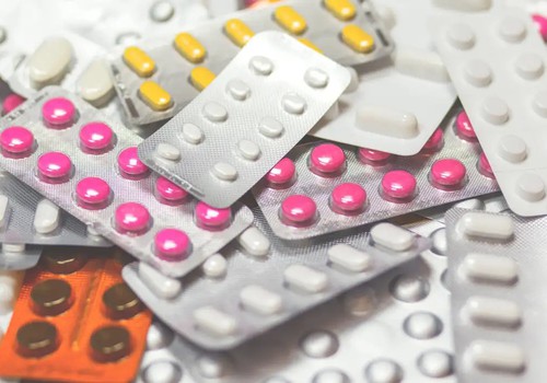Anvisa proíbe lotes de medicamento para tratar câncer