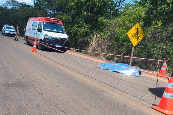 Ciclista de 44 anos morre após bicicleta elétrica ser atingida por carro na MG-202