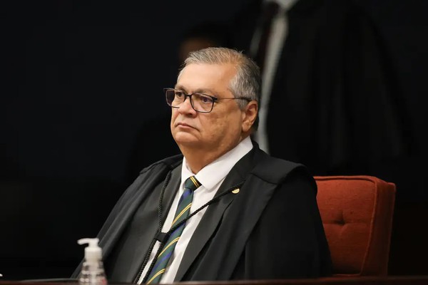 Dino autoriza PF a acessar investigação sobre produtora do Dark Horse