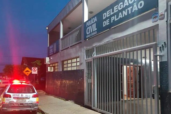Após programa sexual, cliente furta Iphone de acompanhante e acaba preso em Patos de Minas