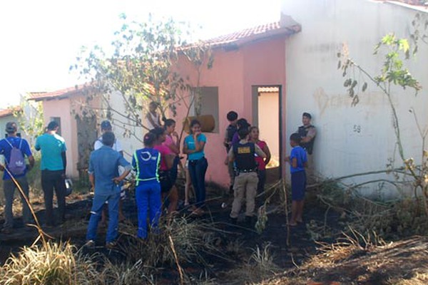 PM interrompe invasão de moradias do Sol Nascente; imóveis sofrem com ação de bandidos