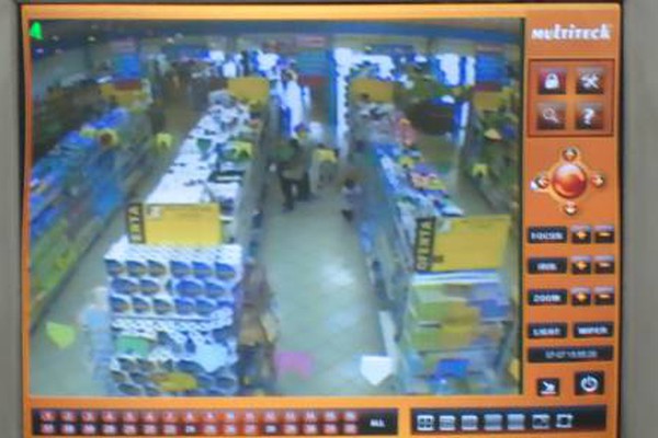 Supermercados investem em equipamentos de segurança para evitar furtos