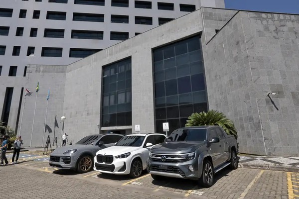 Ação da PF prende influenciadores envolvidos em lavagem de dinheiro