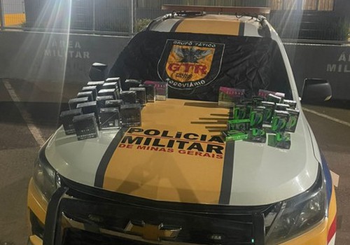 Passageiro de ônibus é flagrado transportando mais de 100 cigarros eletrônicos na BR 146, em Patos de Minas