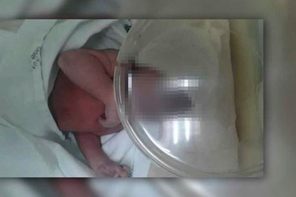Recém-nascida é abandonada ainda com cordão umbilical em João Pinheiro