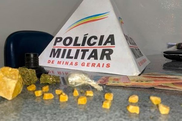 Homem de 40 anos é preso com pedras de crack, maconha e dinheiro em Rio Paranaíba