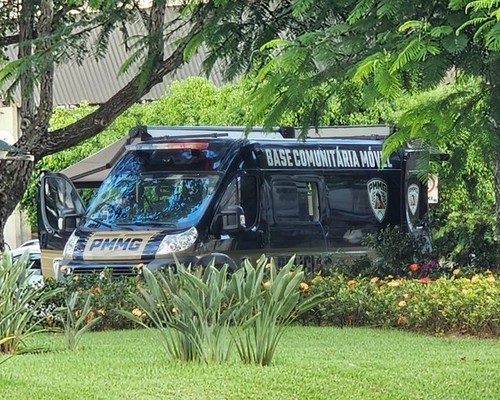 Vizinho é surpreendido com reforma em imóvel dele, questiona e vira alvo de tiros