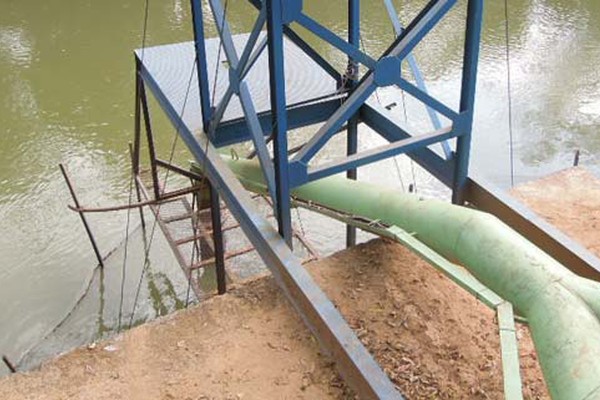 Volume de água do Rio Paranaíba volta a cair e leva Codema a cobrar medidas preventivas