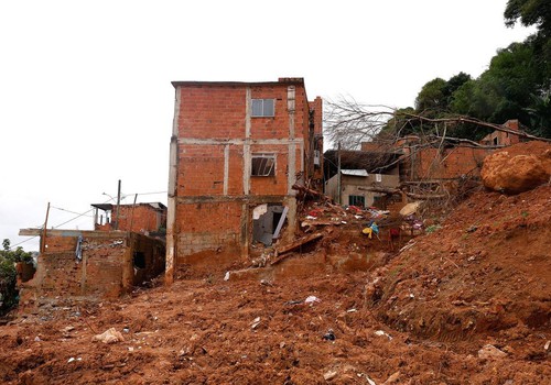 Governo destina mais R$ 75,3 milhões para atingidos por chuvas em MG
