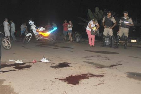 Atiradores abrem fogo no Paulistano, matam mulher e deixam rapaz ferido
