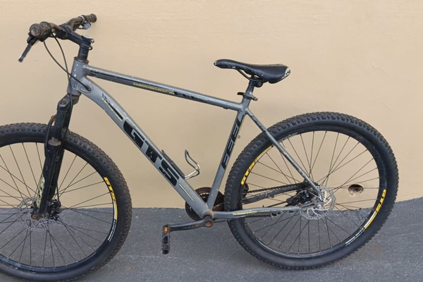 Homem troca bicicleta furtada por droga e dois acabam na delegacia em Lagoa Formosa