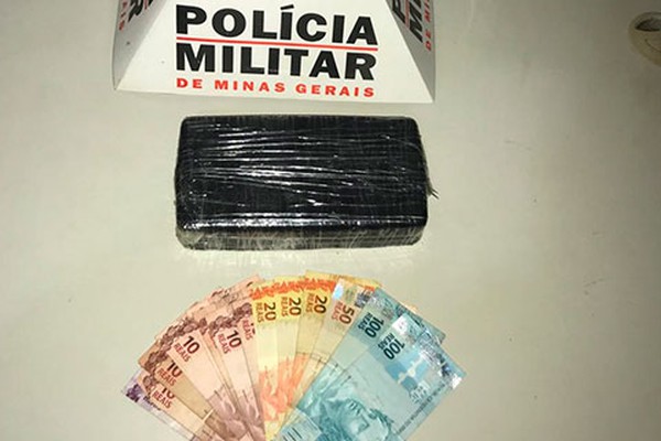 Polícia Militar monitora suspeito em Serra do Salitre e apreende barra de crack com 1 kg