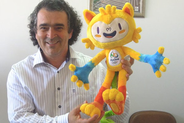 Comissão da Rio 2016 apresenta a Tocha Olímpica e Mascote da Olímpiada em Patos de Minas