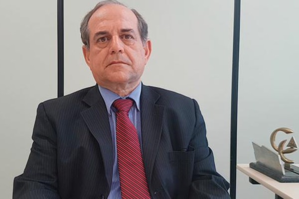 Novo diretor do Foro, José Humberto da Silveira tem garantia de novas varas para a Comarca