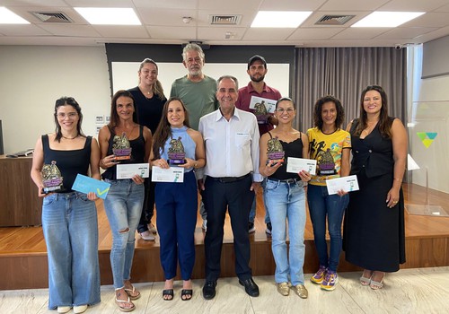 Sicoob Credicopa premia competidores que se destacaram na Corrida do Renascer Natalino