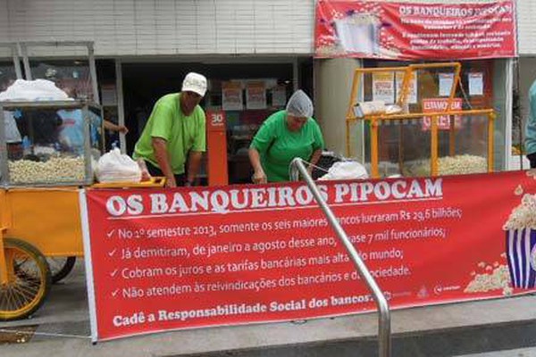 Após 20 anos, greve bancária fecha agências particulares em Patos de Minas
