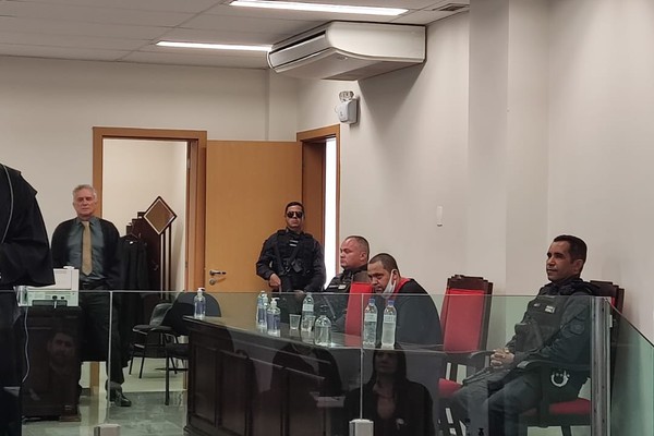 Tribunal do Júri condena homem que esfaqueou a companheira e a enteada em Patos de Minas