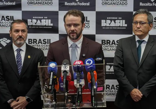 Brasil e EUA anunciam acordo de combate ao tráfico de armas e drogas