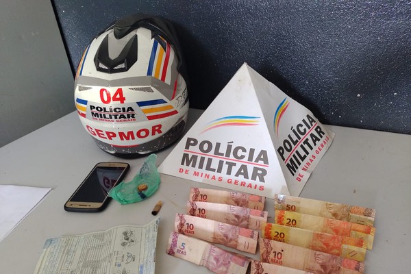 Homem e mulher são presos suspeitos de tráfico de drogas em Patos de Minas