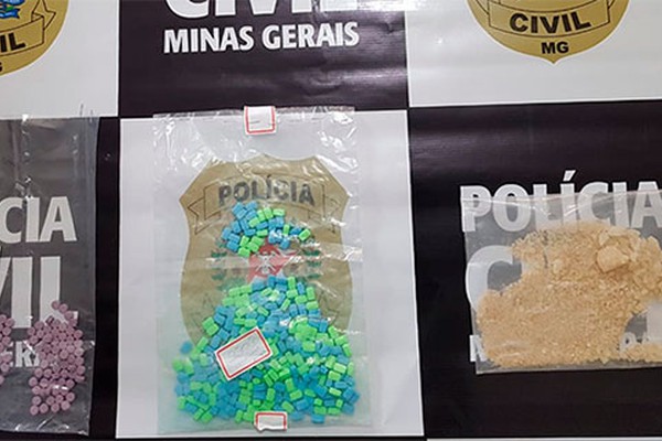Operação da Polícia Civil apreende grande quantidade de drogas sintéticas em Patos de Minas