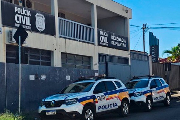 Homem é preso após tentar furtar TV da mãe, agredir irmão, ameaçar colocar fogo na casa e cortar fiação elétrica