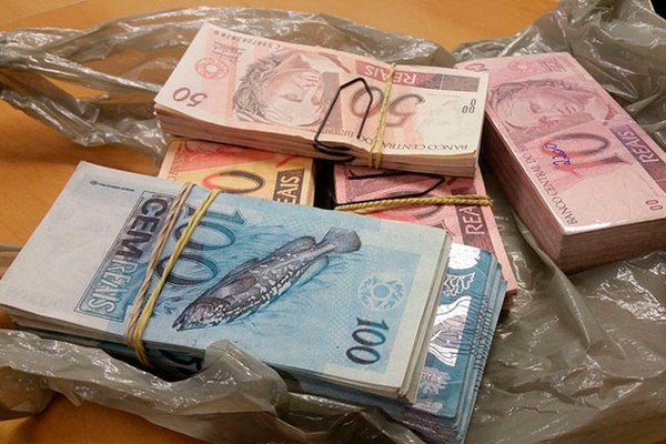 Com salário mínimo chegando a R$ 1.039,00, brasileiros planejam guardar dinheiro em 2020
