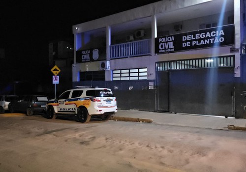 Grávida de 5 meses é agredida pelo namorado com socos na barriga ao ver foto dele com outra mulher