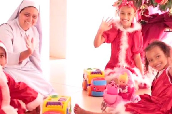 Casa das Meninas promove “Abrace uma Idosa” e pede ajuda da população neste Natal