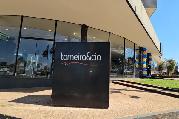 Nova direção da Torneira & Companhia liquida estoque com até 70% OFF e pagamento em 10x sem juros