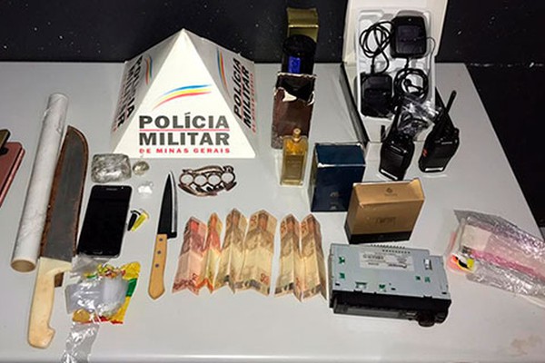 Polícia Militar de Lagoa Formosa encontra materiais furtados em casa usada para o tráfico