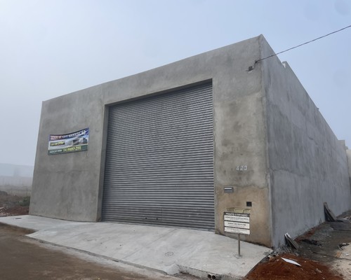 Negócio de oportunidade: construtora oferece barracão novo em fase final de acabamento