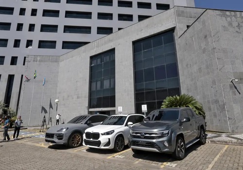 Ação da PF prende influenciadores envolvidos em lavagem de dinheiro