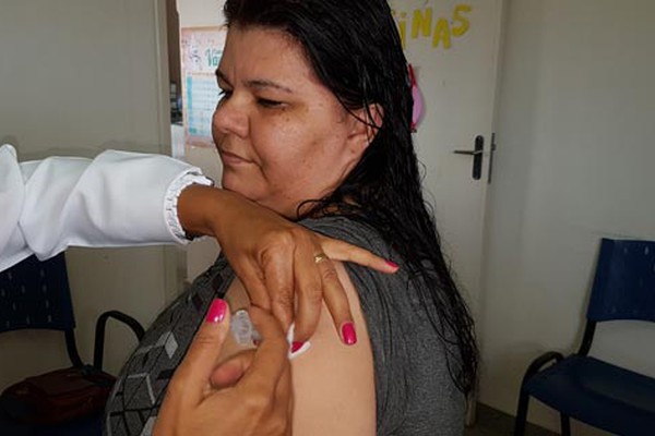 Surto de Febre Amarela provoca corrida pela vacina nas unidades de saúde de Patos de Minas