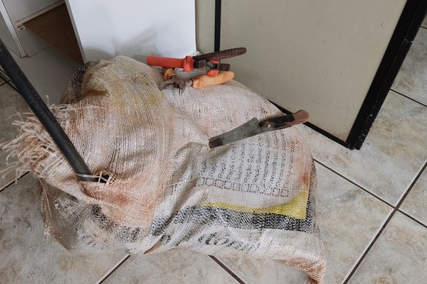 Suspeitos de furtarem fios de cobre em pivô de irrigação são presos pela Polícia Militar em Patos de Minas