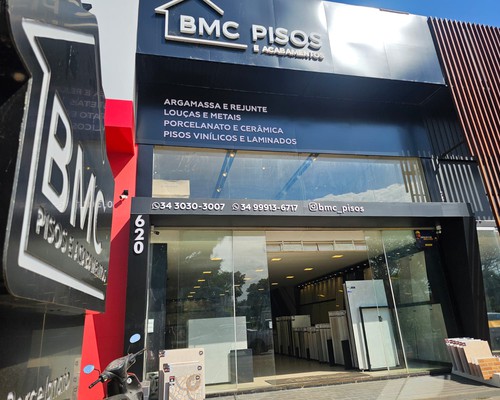 BMC Pisos e Acabamentos lança "Operação Fecha Mês" com descontos de até 20% ou 12x sem juros