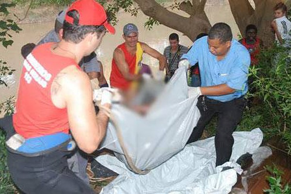 Homem de 27 anos é encontrado morto boiando nas águas do Rio Paranaíba