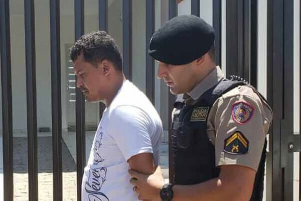 Polícia Militar prende homem que matou desafeto em casa de prostituição em Patos de Minas