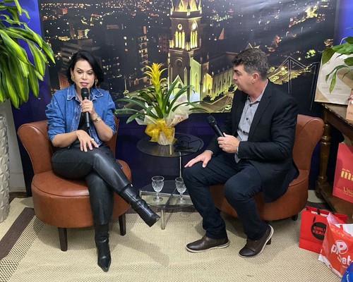 Patos Hoje entrevista Prefeita Sandra Gomes e destaca primeiros dias de gestão; veja como foi