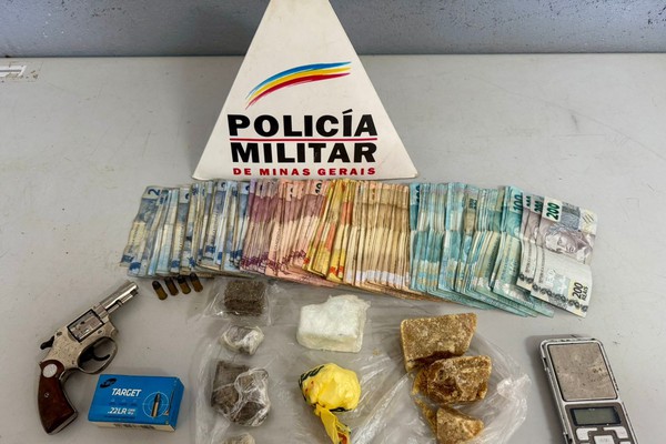 Jovem é preso com arma, drogas e quase R$10 mil após denúncia em Patos de Minas