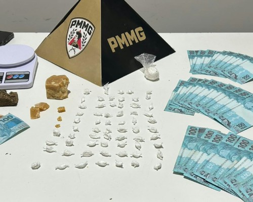 Com auxílio de cão farejador, Polícia Militar encontra droga enterrada e prende suspeito em Serra do Salitre