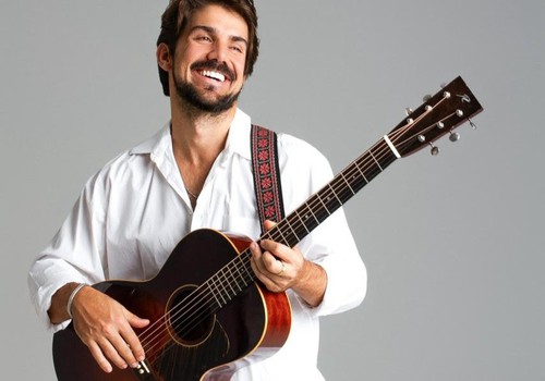 Vídeo criativo no metrô faz música de Gabriel Gonti viralizar e ultrapassar 2 milhões de visualizações