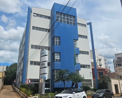 Sindicatos tentam acordo nesta segunda para liberar abertura do comércio em feriados